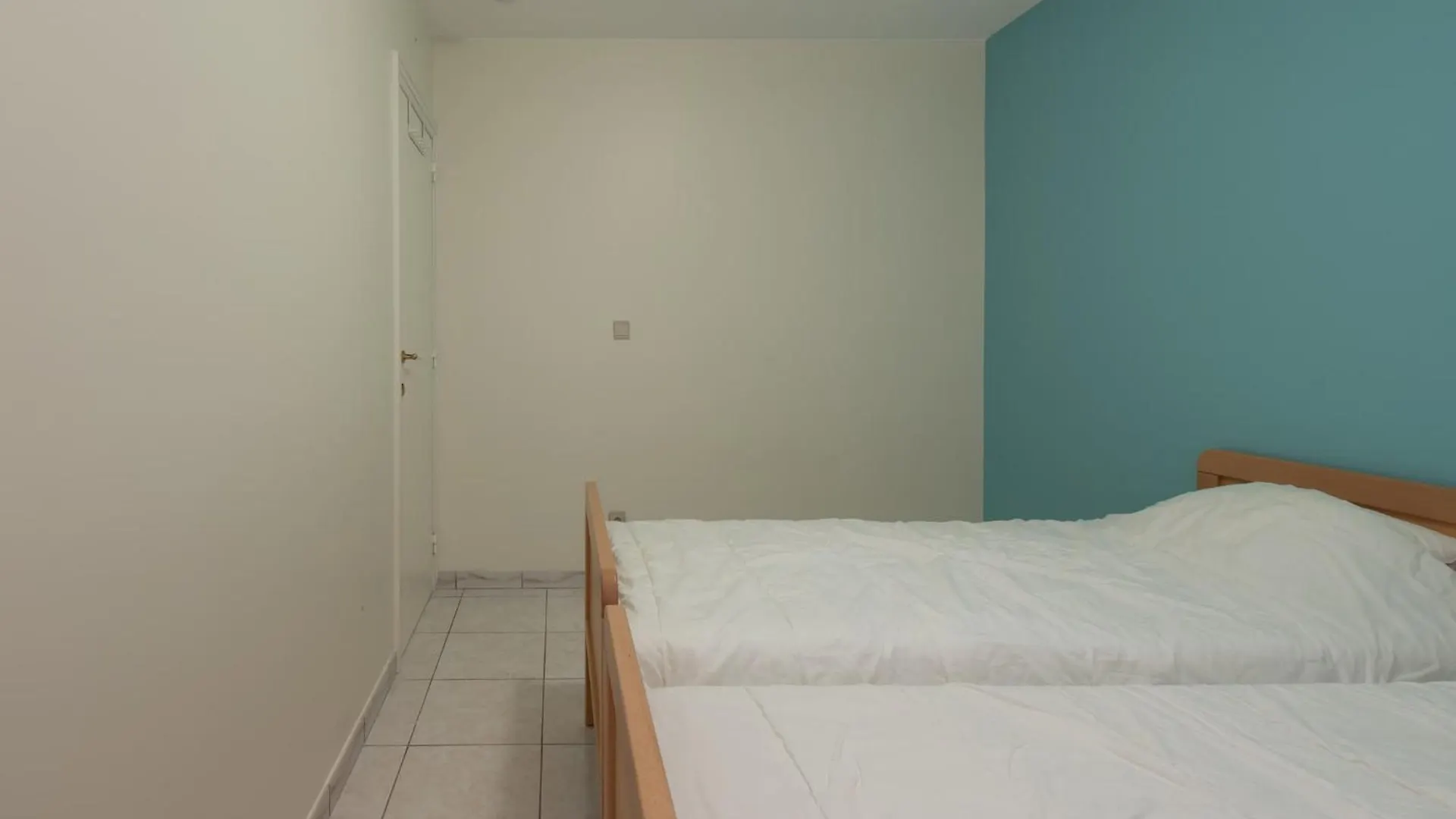 2 Bedroom Apartment, Near Epernay Square Middelkerke